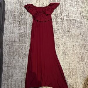 Burgundy Red Ruffle Neck Maxi Dress Womans sz Large
